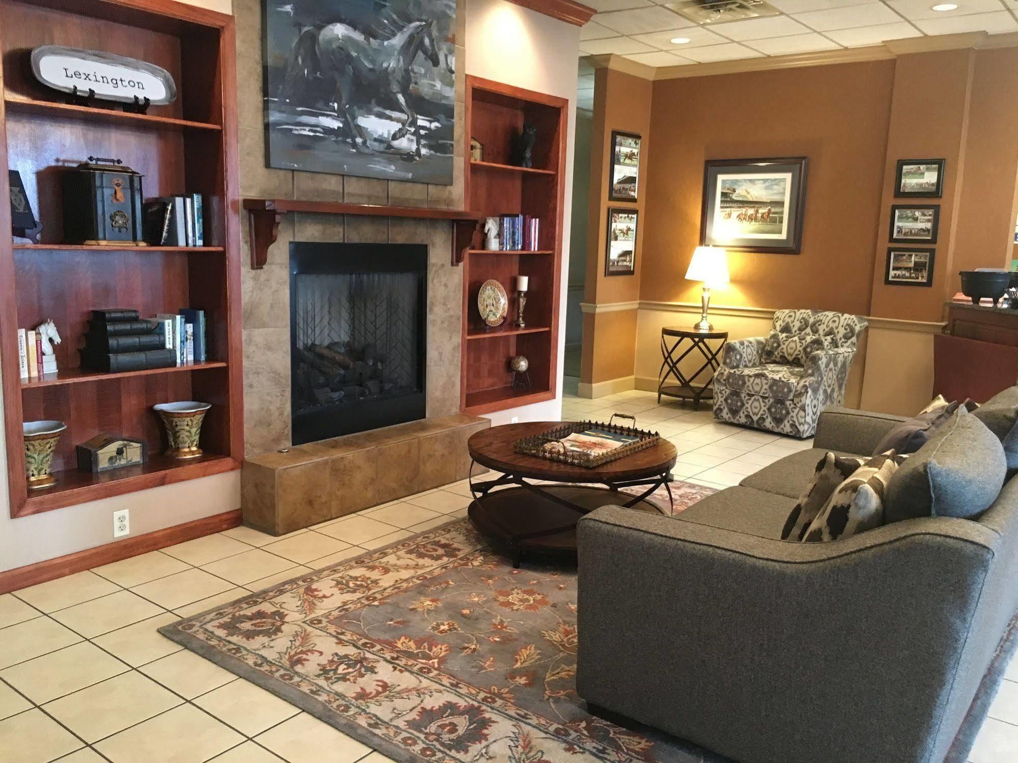 Inn On Broadway Downtown/Keeneland/Medical Center Лексингтон Екстер'єр фото